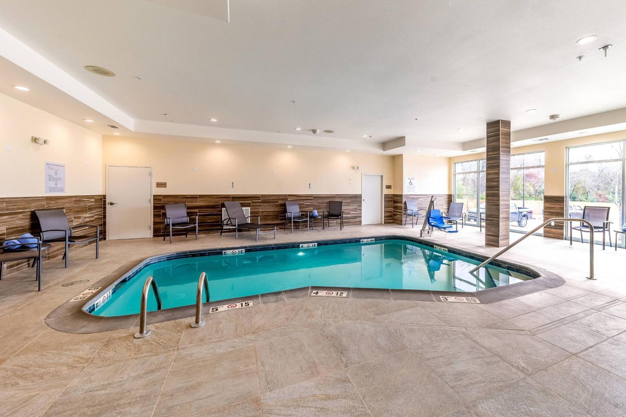 Fairfield Inn & Suites By Marriott Gainesville I-35 Extérieur photo