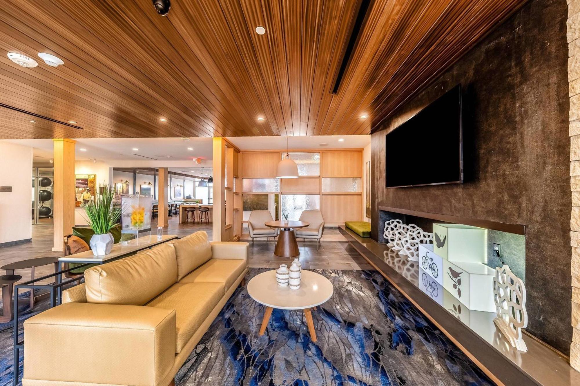 Fairfield Inn & Suites By Marriott Gainesville I-35 Extérieur photo